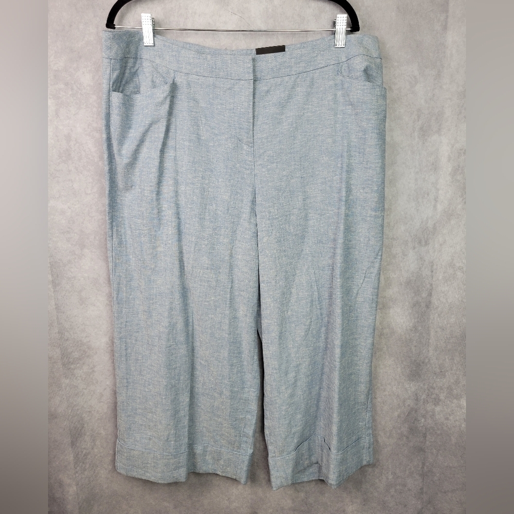 Lane Bryant Womens cropped Wide Leg Pants Size 16 baby blue linen